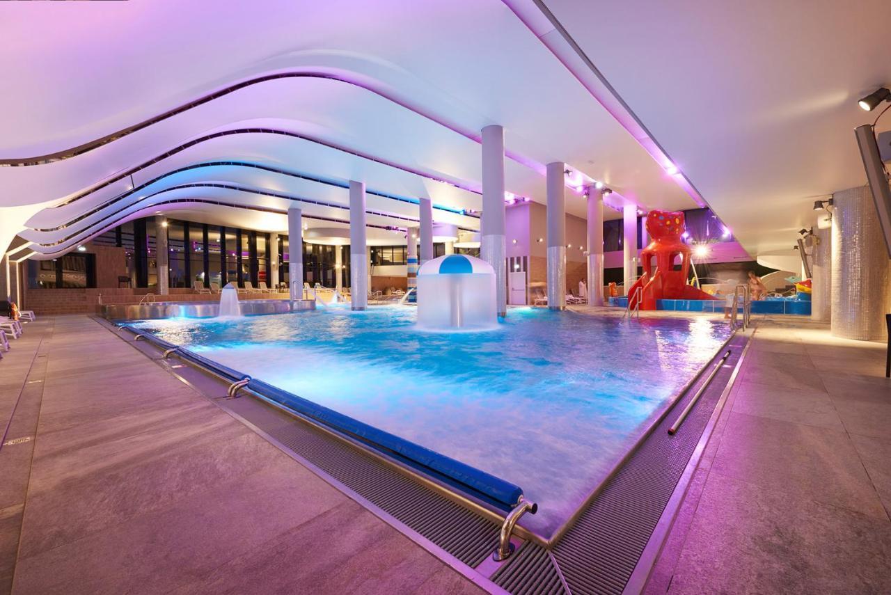 Vacationclub - Baltic Park Fort Apartament G.412 Świnoujście Exteriör bild